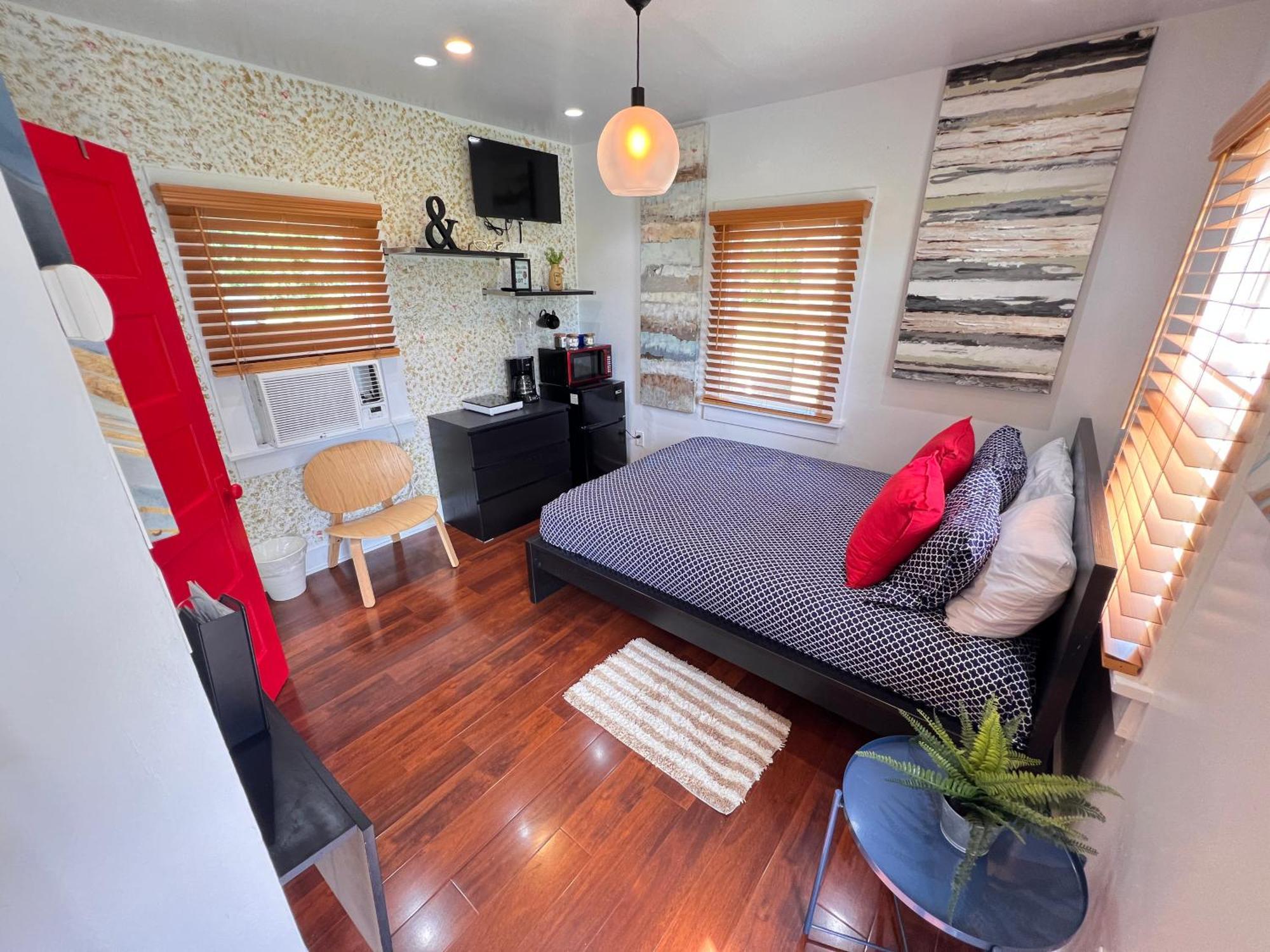 Вилла Cape Charles Tiny Livin' Экстерьер фото